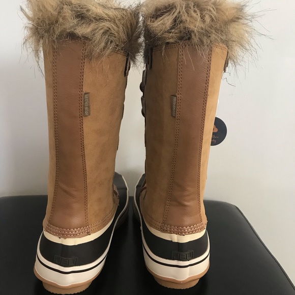 Size 10 BRAND NEW JBU winter boots - Picture 2 of 4